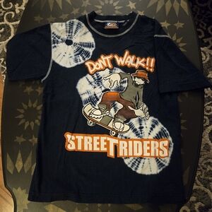Youth size medium 90s Tshirt blue